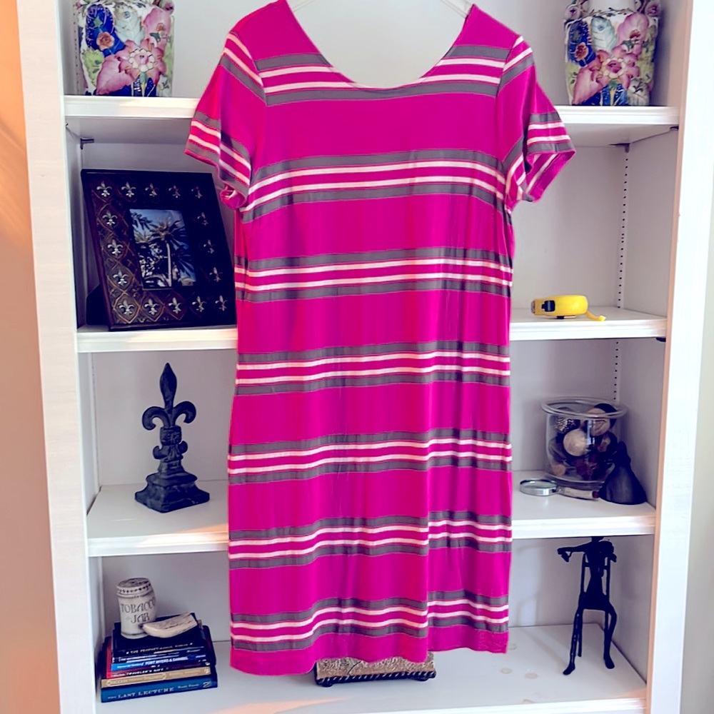 EUC WILL SMITH STRETCH TSHIRT DRESS SIZE L